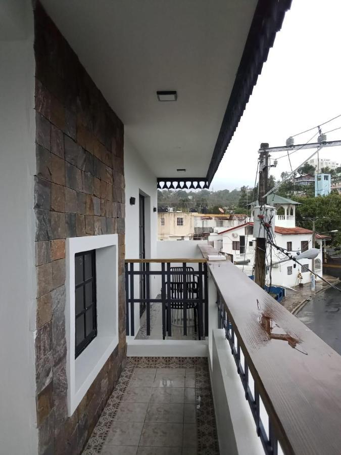 Hostal Marina Samana Екстер'єр фото