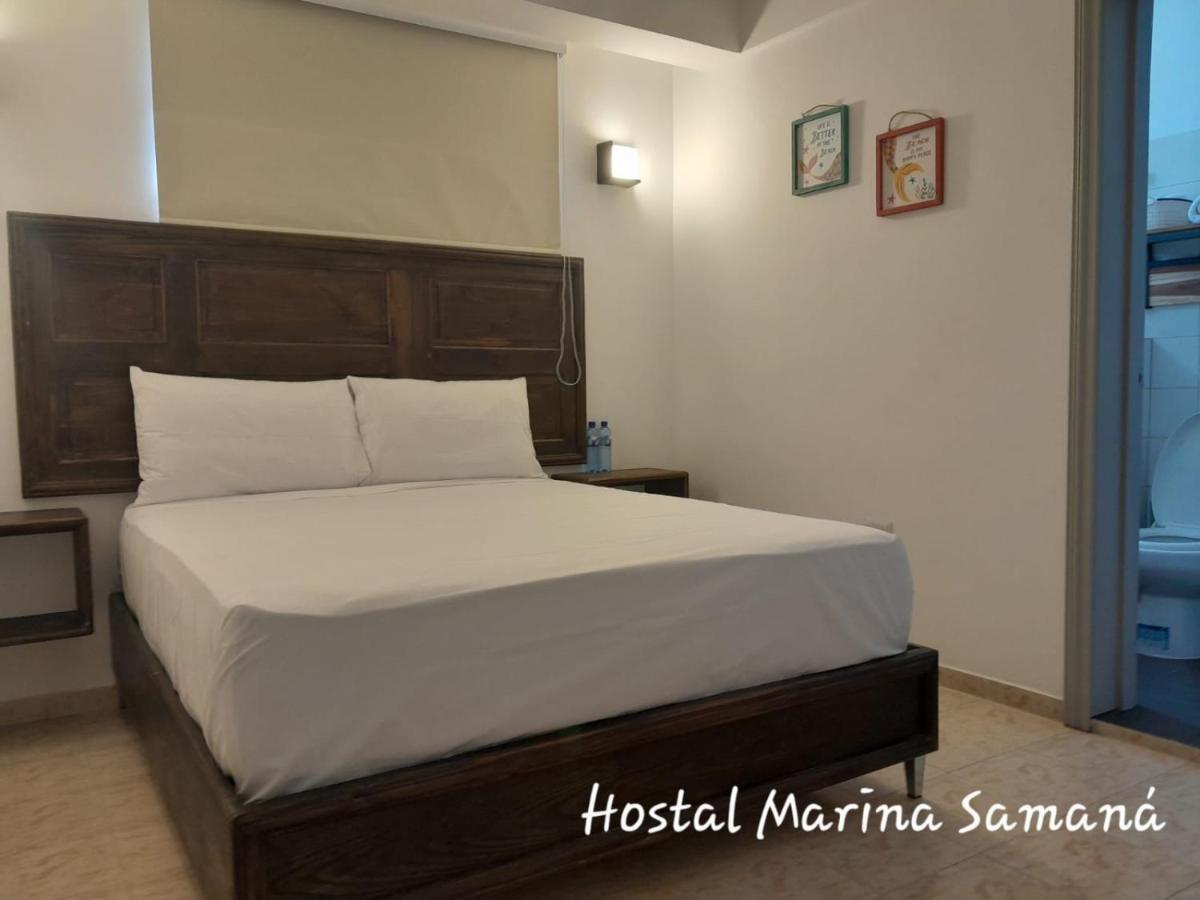 Hostal Marina Samana Екстер'єр фото