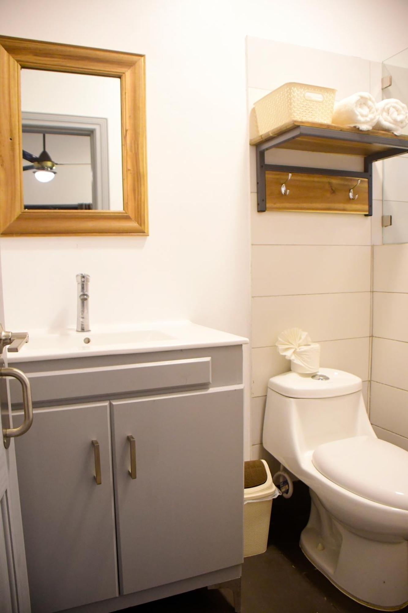 Hostal Marina Samana Екстер'єр фото