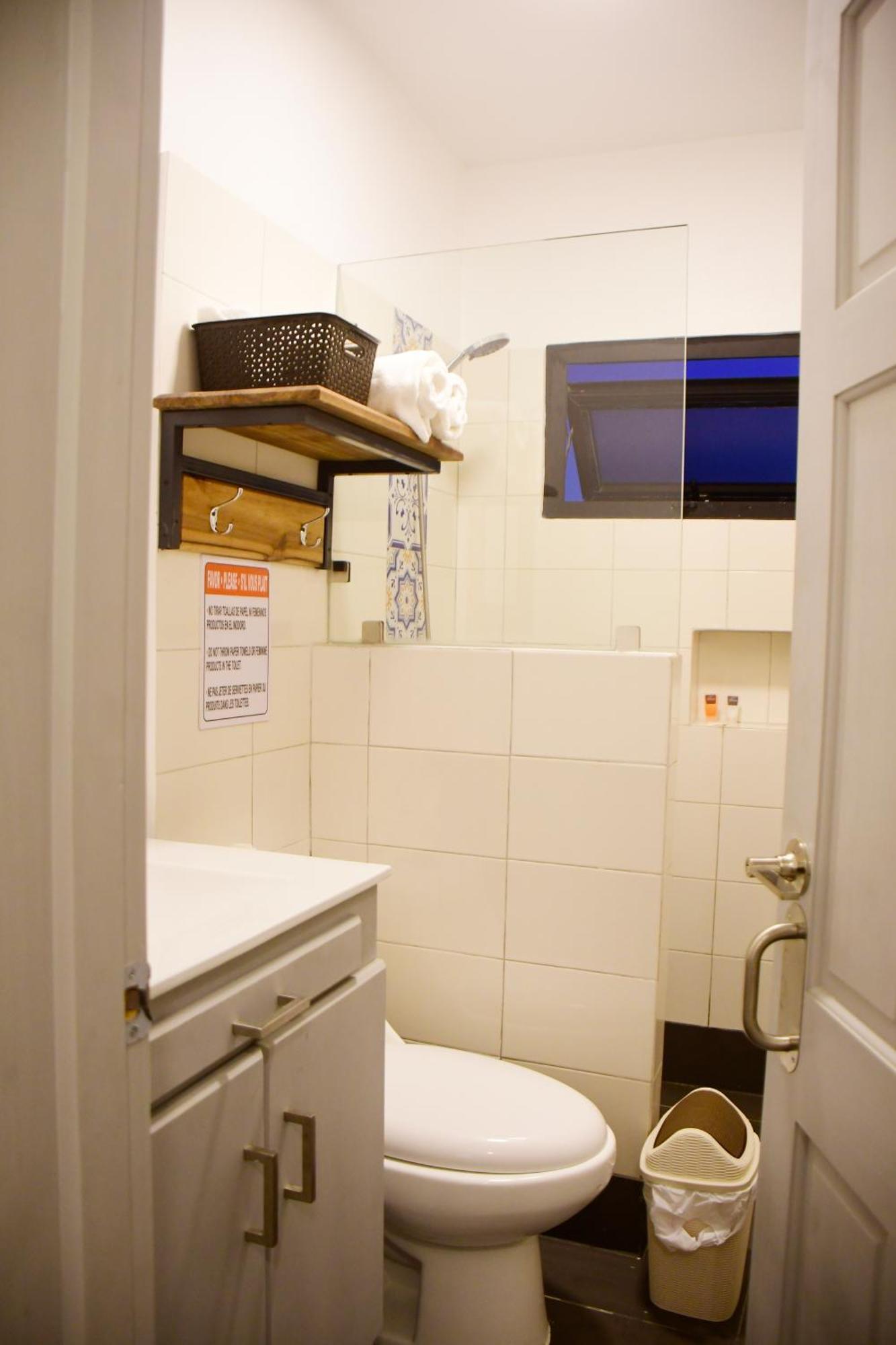 Hostal Marina Samana Екстер'єр фото